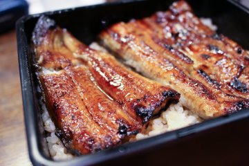 <p><span style="line-height: 20.8px;">Jo-unaju (grilled eel on rice)</span></p>
