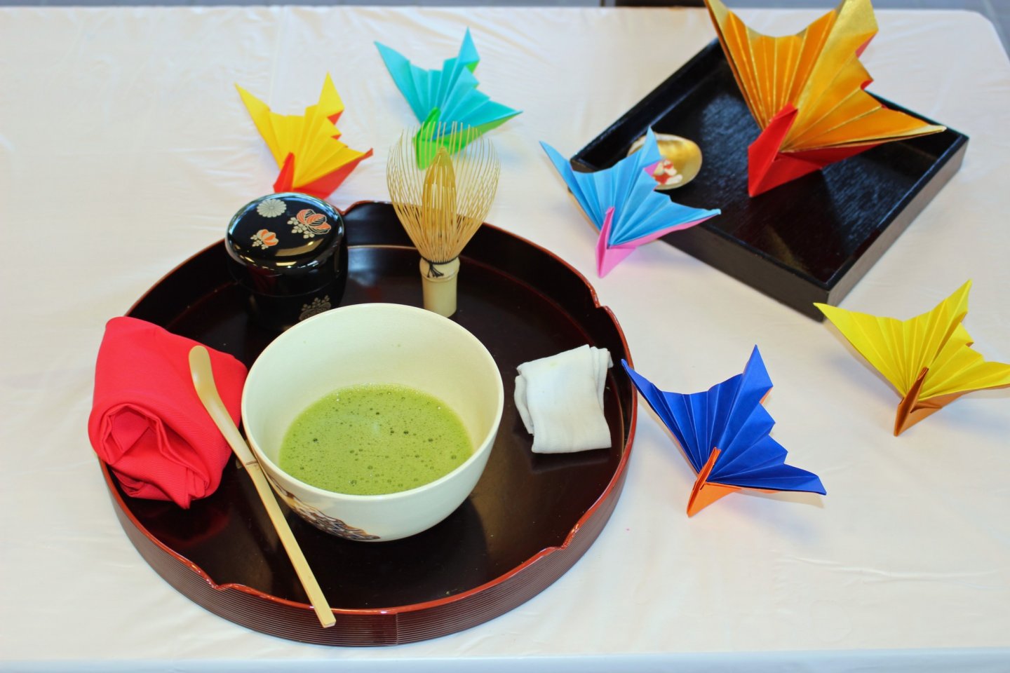 The simple and beautiful tea ceremony set at the NARA Visitor Center
