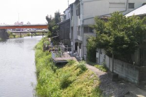 East Nakajima Town