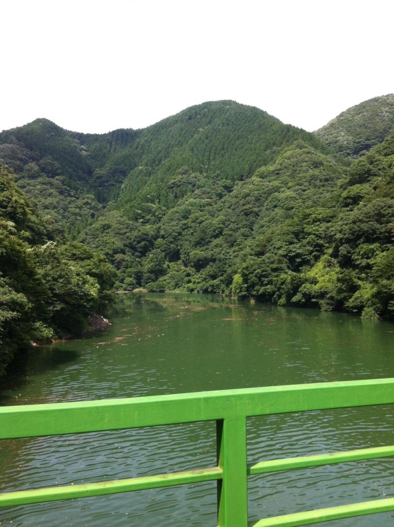 View of the reservoir en route to Nishiyama