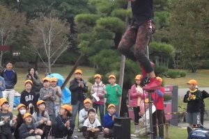 Japanese performer Leo: just your everyday unicycle-riding bag-on-head knife-juggler