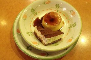 Ice Tiramisu and Italian Custard Pudding in a value set.