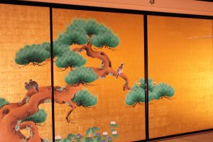 Peintures sur portes coulissantes au château de Nagoya