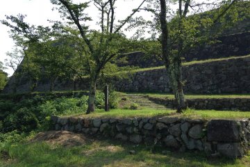 Замковая стена