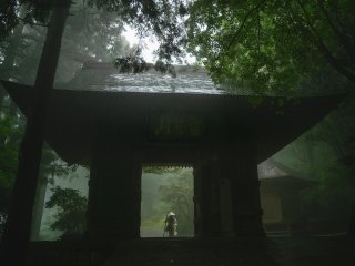Kakurin-ji Temple mountain gate