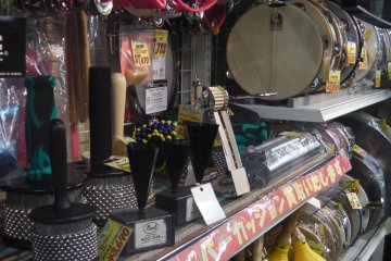 Percussion toys