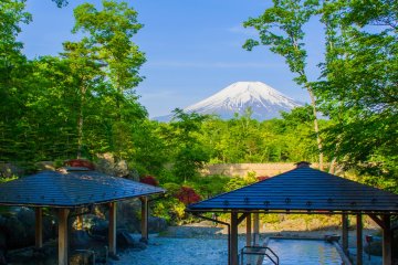 Clear view of Mt. Fuji from the rotemburo outdoor baths
