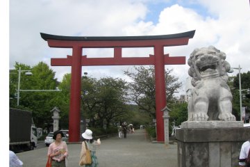 The one with open mouth means "Beginning." Kamakura Komainu.