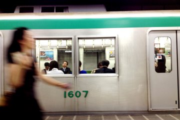 <p>The Kyoto subway can be less crowded than the buses from Kyoto station to places like Nijo and Gion</p>