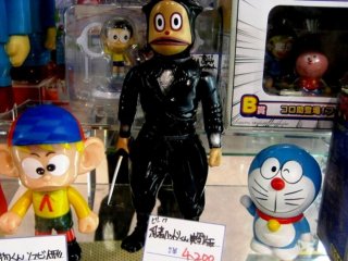 Doraemon được trưng bày tại cửa hàng búp bê hoạt hình Mandrake ở Norbesa Susukino Sapporo