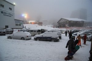 Lots of accommodation and parking right next to the ski slopes
