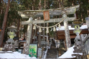 Ontake-jinja Shrine