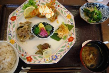 Orizuru's plate lunch