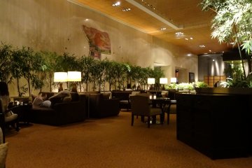 ห้องอาหาร Bamboo Lobby Bar & Lounge 