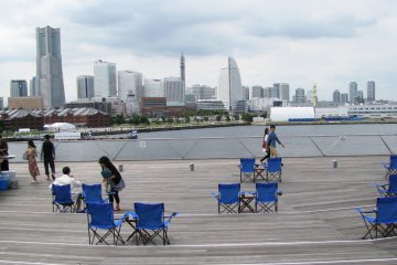 Many Japanese like this view of Yokohama