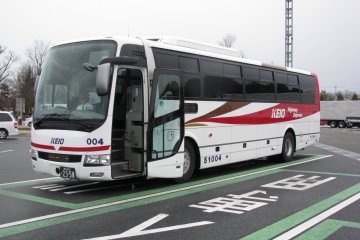 Comfortable bus to Nagano