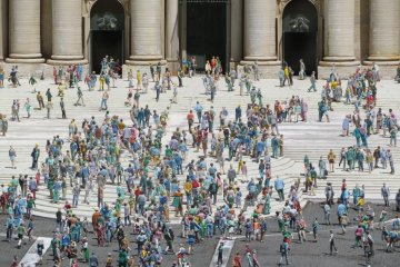 People in St Peter's Basilica Square