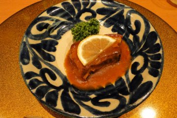 Okinawan specialty "rafute"