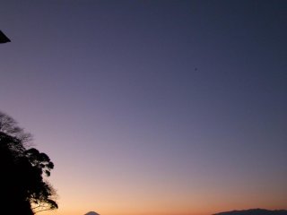 夕ぐれ時の素晴らしい富士山