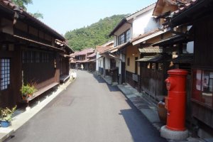 Omori street scene