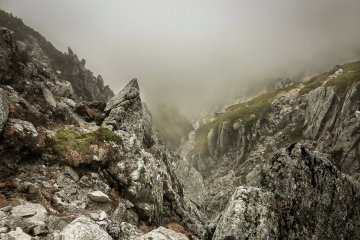  Следую по пути легко понять, почему Центральные Альпы знамениты своими тяжелыми облачными туманами