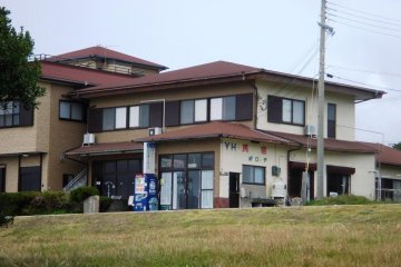 <p>บ้านพักเยาวชนที่แหลมชิโอโนะ-มิซากิ</p>