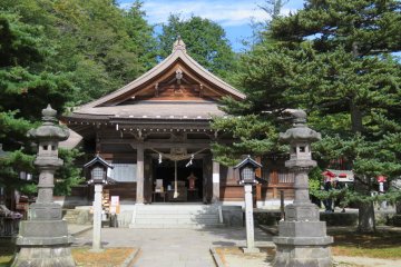 Onsen Shrine
