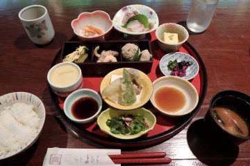 ร้านอาหาร Washoku Yohira