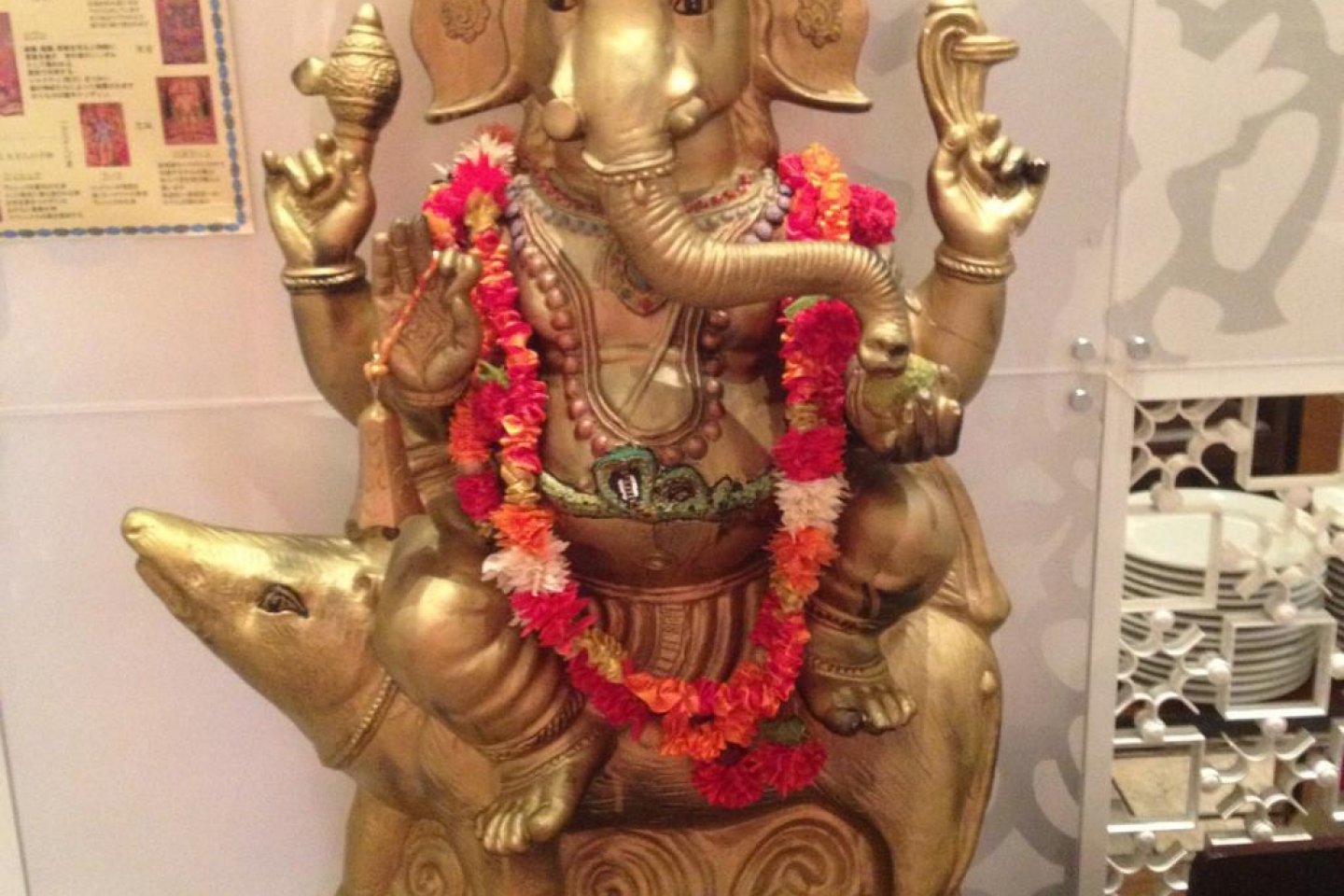 Ganesh idol welcomes restaurant goers at the entrance