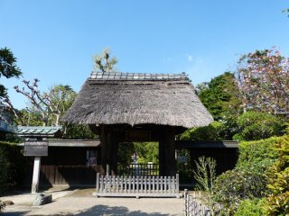 Cổng Sanmon của đền