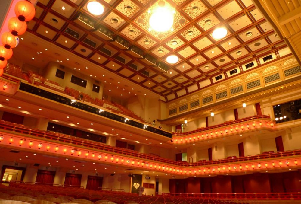The interior of Minamiza Kabuki theater is simply stunning.
