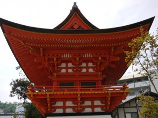 The red pagoda is covered in laquer to give it a vivid sheen