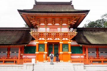 Usa-jingū is one of the most important shrines in Japan