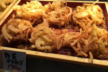 Crispy deep fried items to pair with your udon of choice.