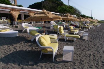 Very comfortable beach chairs
