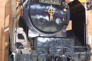 D51 Steam Locomotive