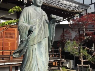 A Buddhist scholar (I imagine) at Ryuko-ji