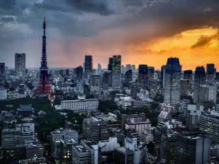 Tháp Tokyo trước khi mặt trời lặn
