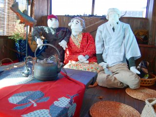 The popular scarecrows of Iya valley