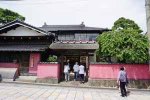 Entrance of the Somaro teahouse in Sakata