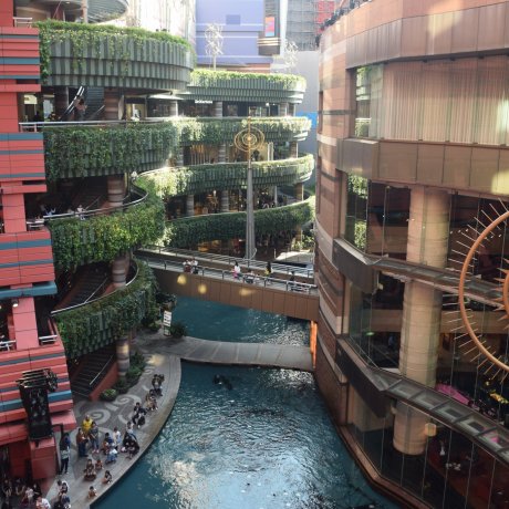 Canal City Mall