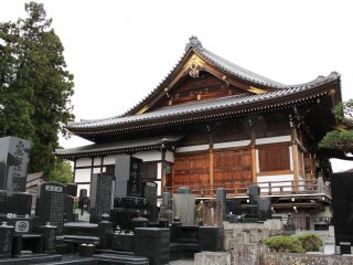 Zenshoji temple
