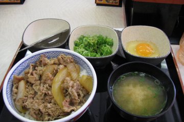 A basic Yoshinoya lunch set