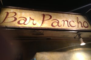 Bar Pancho 간판부터 분위기가 물씬!
