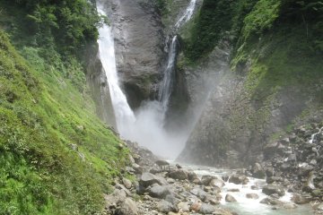 Shomyo Falls in Tateyama