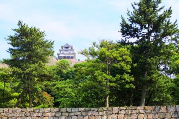 The scenery of Marukame Castle 