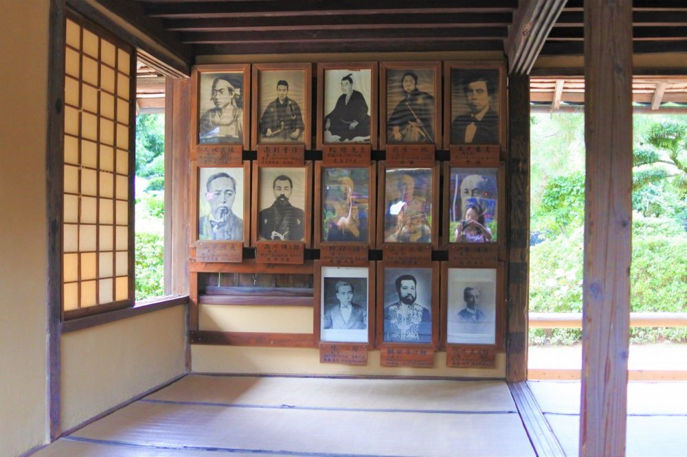 The pictures of Shoin and his students