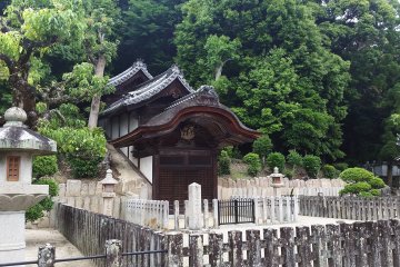 The mausoleum of Prince Shotoku-Taishi