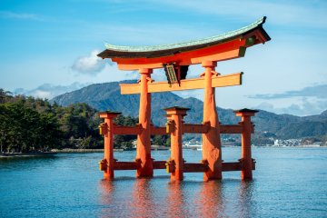 Floating torii gate, Hiroshima