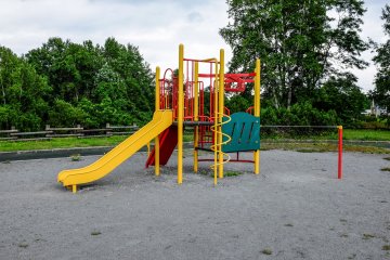 All the usual playground equipment is present at the Asahigaoka Children's Park